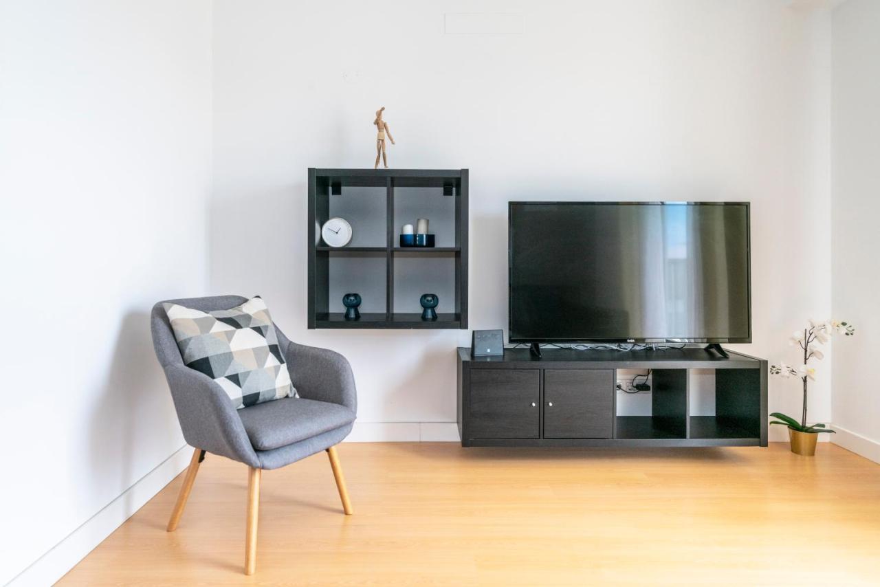 Bright & Spacious 2 Bed Flat 2 Bath W Garage In Lagos Marina Luaran gambar