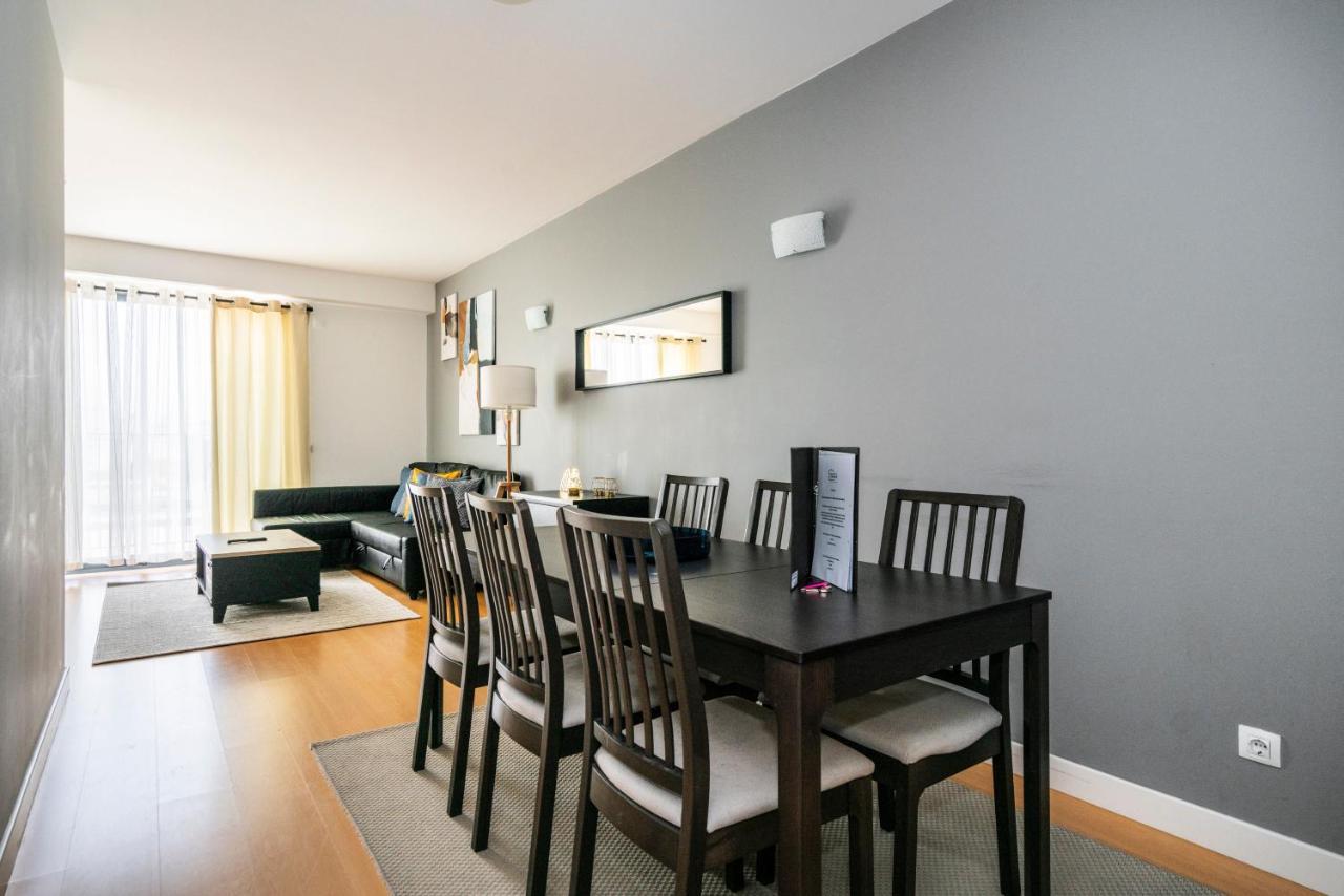 Bright & Spacious 2 Bed Flat 2 Bath W Garage In Lagos Marina Luaran gambar